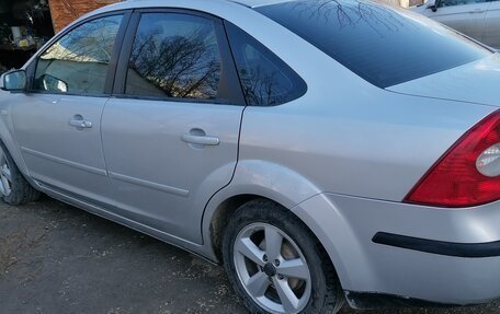 Ford Focus II рестайлинг, 2005 год, 450 000 рублей, 14 фотография