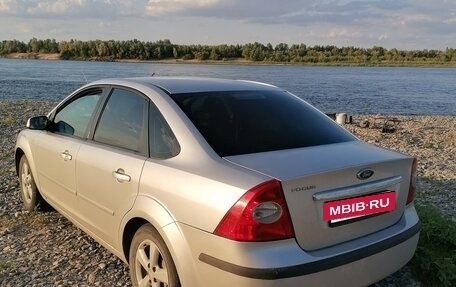 Ford Focus II рестайлинг, 2005 год, 450 000 рублей, 19 фотография