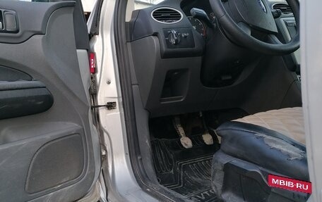 Ford Focus II рестайлинг, 2005 год, 450 000 рублей, 7 фотография