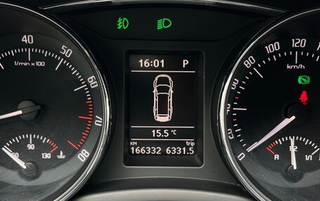 Skoda Superb III рестайлинг, 2012 год, 1 250 000 рублей, 10 фотография