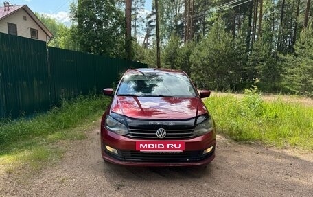 Volkswagen Polo VI (EU Market), 2016 год, 830 000 рублей, 2 фотография