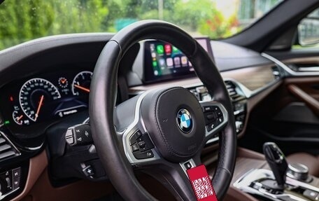 BMW 5 серия, 2018 год, 3 500 000 рублей, 14 фотография