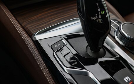 BMW 5 серия, 2018 год, 3 500 000 рублей, 29 фотография