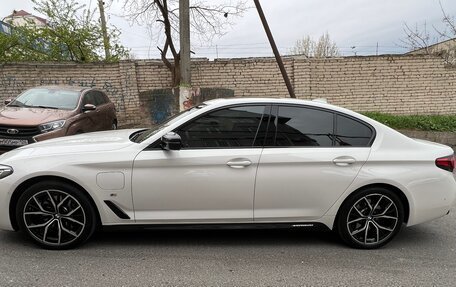 BMW 5 серия, 2021 год, 5 500 000 рублей, 7 фотография
