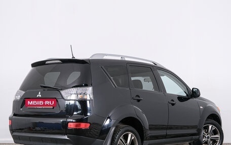Mitsubishi Outlander III рестайлинг 3, 2007 год, 1 359 000 рублей, 7 фотография
