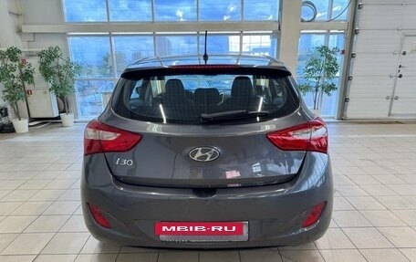 Hyundai i30 II рестайлинг, 2015 год, 1 185 000 рублей, 4 фотография