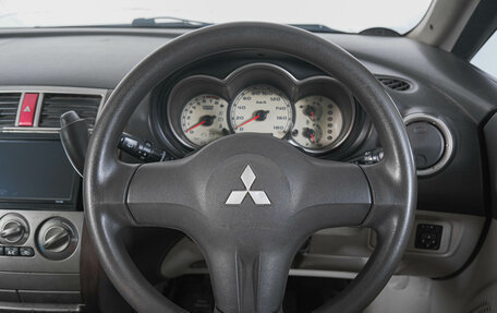 Mitsubishi Colt VI рестайлинг, 2002 год, 349 000 рублей, 16 фотография