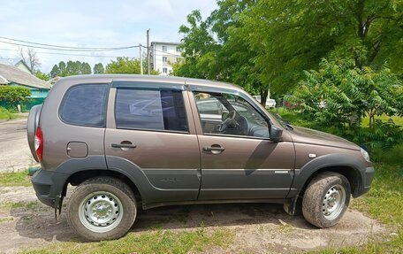 Chevrolet Niva I рестайлинг, 2013 год, 699 000 рублей, 2 фотография