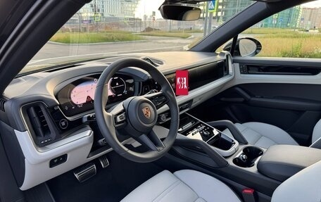 Porsche Cayenne III, 2025 год, 17 775 000 рублей, 2 фотография
