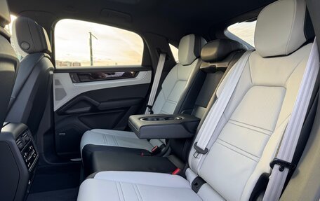 Porsche Cayenne III, 2025 год, 17 775 000 рублей, 29 фотография