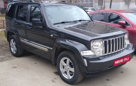 Jeep Cherokee, 2011 год, 1 850 000 рублей, 1 фотография