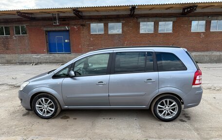 Opel Zafira B, 2008 год, 650 000 рублей, 3 фотография
