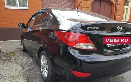 Hyundai Solaris II рестайлинг, 2012 год, 850 000 рублей, 2 фотография