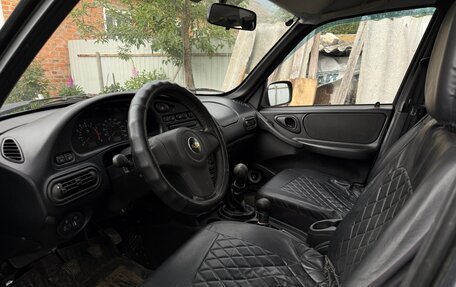 Chevrolet Niva I рестайлинг, 2012 год, 592 000 рублей, 10 фотография