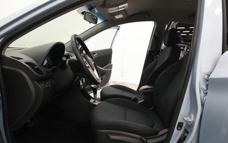 Hyundai Solaris II рестайлинг, 2011 год, 790 000 рублей, 12 фотография