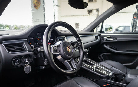 Porsche Macan I рестайлинг, 2018 год, 3 789 000 рублей, 14 фотография
