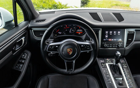 Porsche Macan I рестайлинг, 2018 год, 3 789 000 рублей, 15 фотография