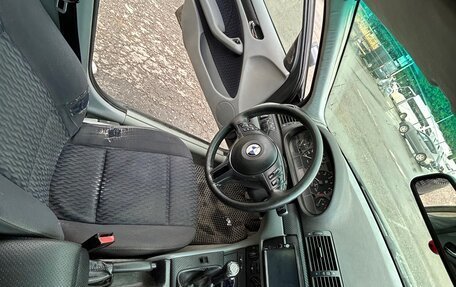 BMW 3 серия, 2001 год, 490 000 рублей, 19 фотография