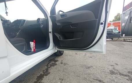 Chevrolet Aveo III, 2014 год, 650 000 рублей, 6 фотография