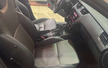 Skoda Octavia, 2018 год, 1 650 000 рублей, 8 фотография