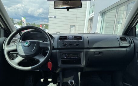 Skoda Fabia II, 2011 год, 395 000 рублей, 11 фотография