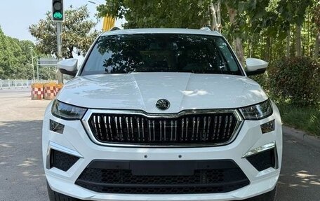 Skoda Kodiaq I, 2022 год, 2 260 002 рублей, 2 фотография