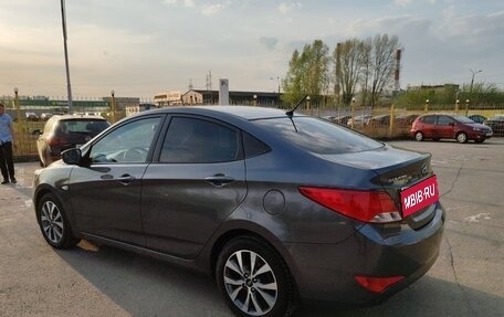Hyundai Solaris II рестайлинг, 2015 год, 1 049 000 рублей, 4 фотография