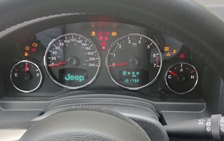 Jeep Cherokee, 2011 год, 1 850 000 рублей, 11 фотография