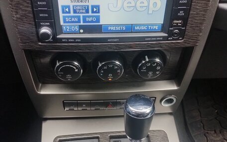Jeep Cherokee, 2011 год, 1 850 000 рублей, 14 фотография