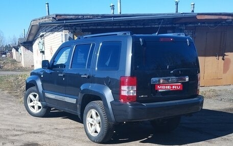 Jeep Cherokee, 2011 год, 1 850 000 рублей, 2 фотография