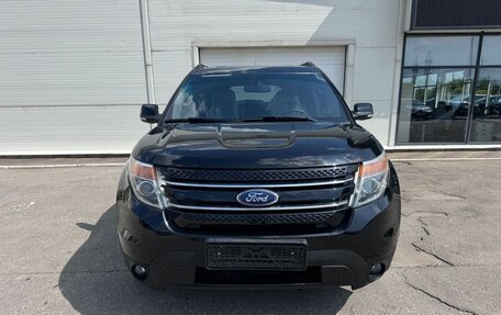 Ford Explorer VI, 2013 год, 1 899 000 рублей, 2 фотография
