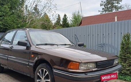 Mitsubishi Galant VIII, 1990 год, 125 000 рублей, 3 фотография