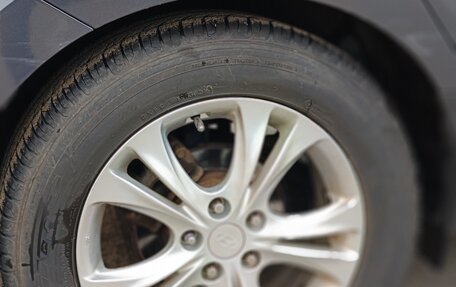 Hyundai ix35 I рестайлинг, 2010 год, 1 050 000 рублей, 10 фотография