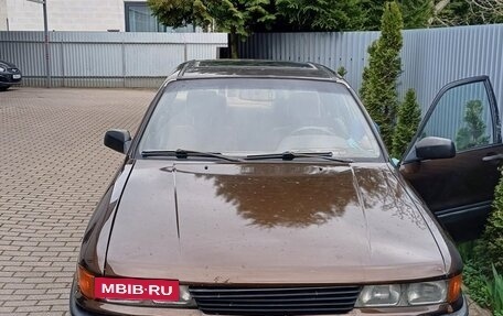 Mitsubishi Galant VIII, 1990 год, 125 000 рублей, 2 фотография