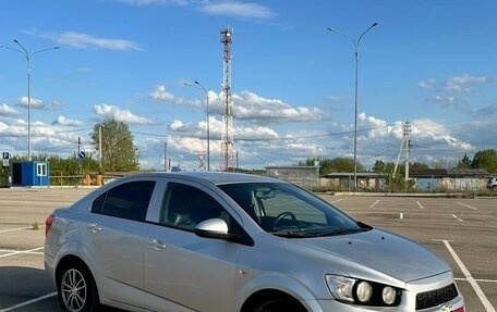 Chevrolet Aveo III, 2012 год, 600 000 рублей, 2 фотография