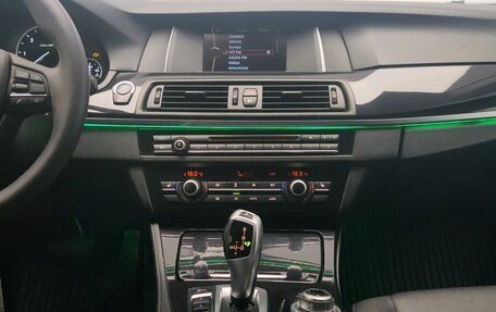 BMW 5 серия, 2014 год, 1 930 000 рублей, 16 фотография