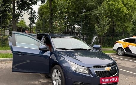 Chevrolet Cruze II, 2011 год, 850 000 рублей, 7 фотография