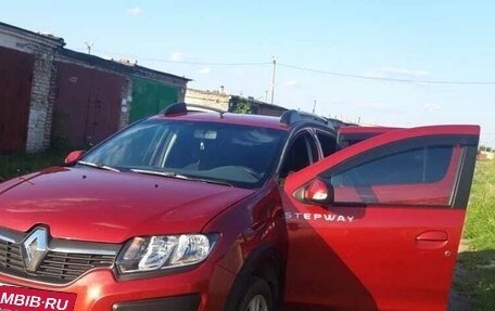 Renault Sandero II рестайлинг, 2017 год, 920 000 рублей, 5 фотография