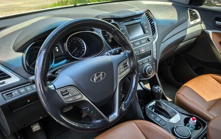Hyundai Santa Fe III рестайлинг, 2017 год, 2 200 000 рублей, 4 фотография