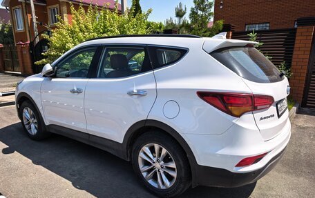 Hyundai Santa Fe III рестайлинг, 2017 год, 2 200 000 рублей, 3 фотография