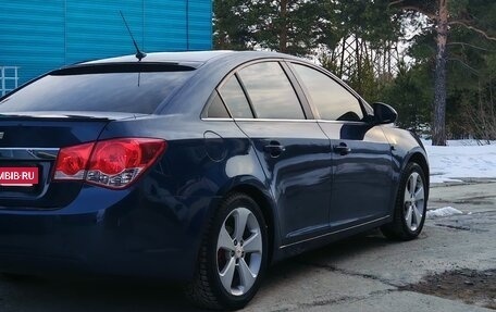 Chevrolet Cruze II, 2011 год, 850 000 рублей, 5 фотография