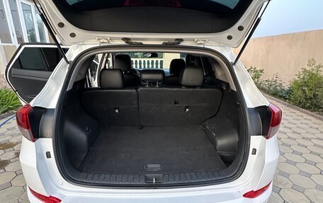 Hyundai Tucson III, 2017 год, 1 900 000 рублей, 12 фотография