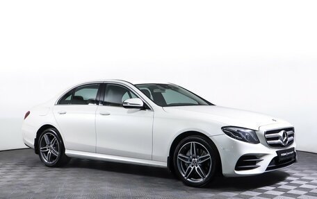 Mercedes-Benz E-Класс, 2017 год, 3 400 000 рублей, 3 фотография