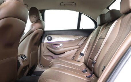 Mercedes-Benz E-Класс, 2017 год, 3 400 000 рублей, 12 фотография