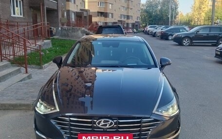 Hyundai Sonata VIII, 2019 год, 2 750 000 рублей, 3 фотография