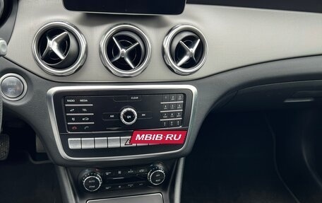 Mercedes-Benz GLA, 2019 год, 2 650 000 рублей, 10 фотография
