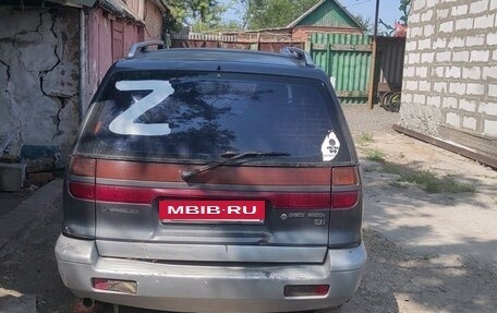 Mitsubishi Space Wagon III, 1993 год, 90 000 рублей, 3 фотография