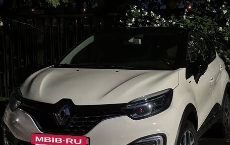 Renault Kaptur I рестайлинг, 2019 год, 1 300 000 рублей, 2 фотография