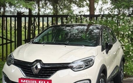Renault Kaptur I рестайлинг, 2019 год, 1 300 000 рублей, 14 фотография