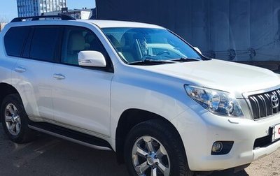Toyota Land Cruiser Prado 150 рестайлинг 2, 2013 год, 2 800 000 рублей, 1 фотография
